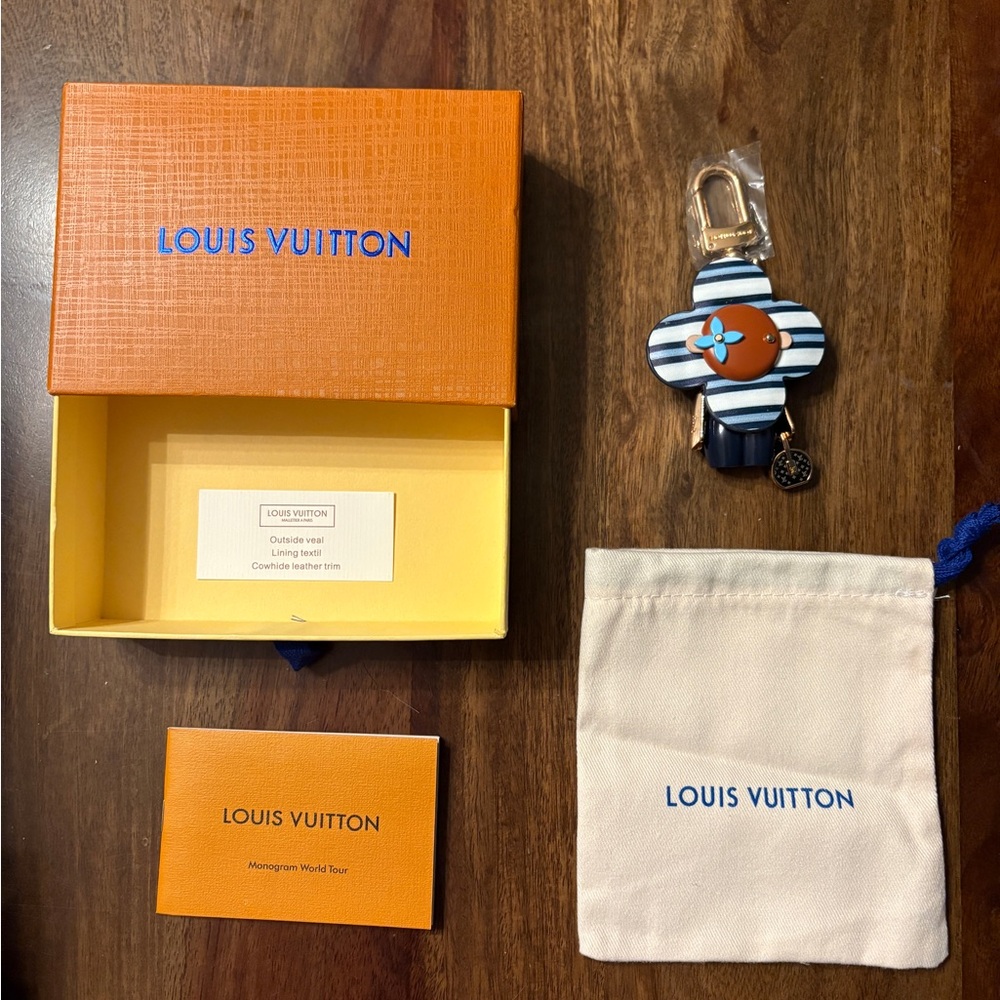 Louis Vuitton Nautical Vivienne Blue and White Key Holder Charm